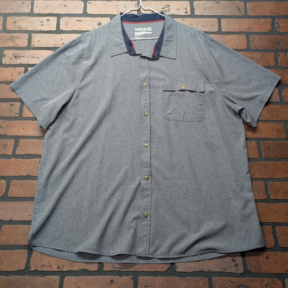 Avalanche Men's XXL‎ Gray Performance Button Up Shirt | Sunglass Patch